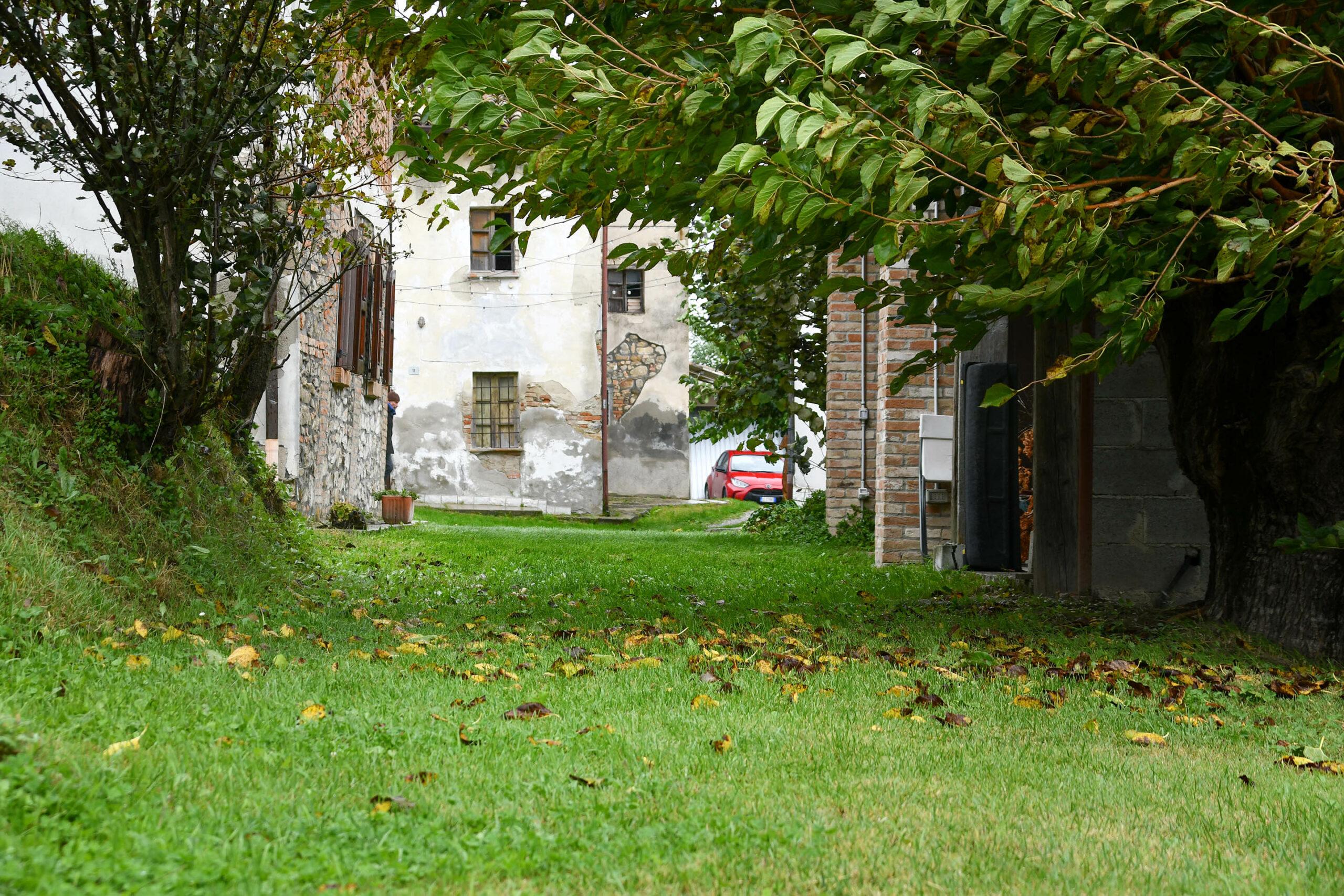 Esterni (92)
